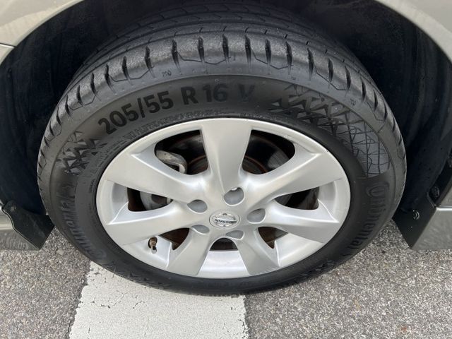 【原版件x認證車】豪華影音版 iKEY 恆溫 安卓機 近期更換全新KBY避震器+底盤耗材+四條馬牌輪胎 車況真的沒話講  第19張相片