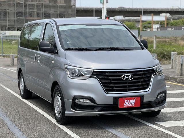【六期小改款x認證車】超低里程僅跑10萬 內外漂亮 保養確實 定速 循跡防滑 升級安卓機 車況超好買回去不用花大錢整理!  第1張相片