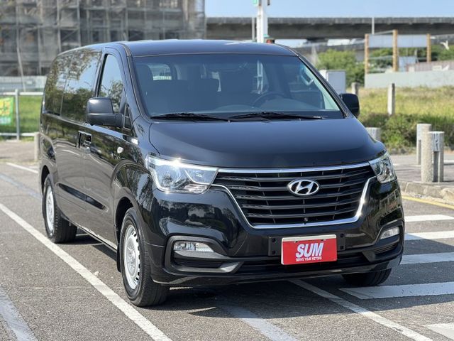 【原版件x認證車】妥善率最好的柴油大車 升級安卓機+360環景 保養確實 車況極佳 內外乾淨漂亮無異味 六期小改款  第2張相片