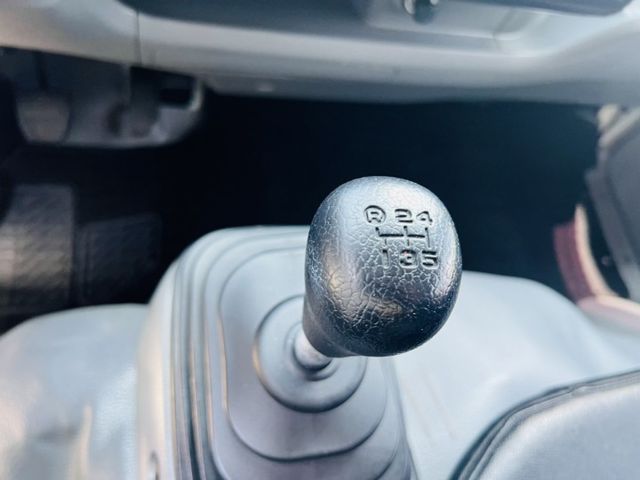 正2015年 HINO 加長11尺半 箱式手排 車箱內高193 四錄影像 僅跑7萬公里!  第8張相片