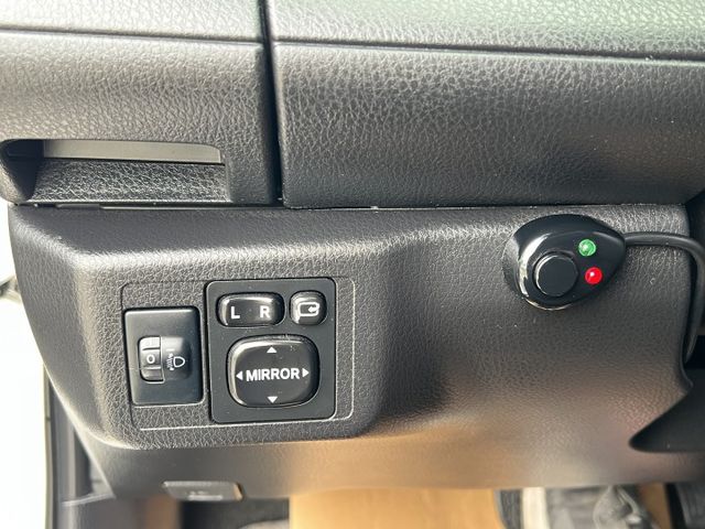 【原版件x認證車】經典+版 升級旗艦安卓機+無線CarPlay 車況極佳 內外漂亮無異味 升級鋁圈 無待修SUM五大保固  第12張相片