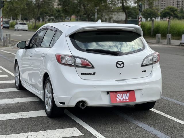 【原版件x認證車】2.0型動版 升級安卓機 無線CarPlay iKEY 恆溫 方向盤快撥 優質便宜代步神車 胎皮很新  第4張相片