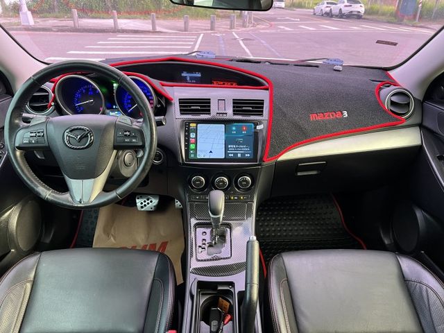 【原版件x認證車】2.0型動版 升級安卓機 無線CarPlay iKEY 恆溫 方向盤快撥 優質便宜代步神車 胎皮很新  第9張相片