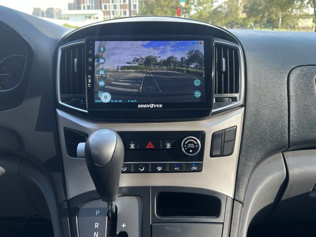 【原版件x全新安卓機】升級7座椅 無線CarPlay+行車紀錄器+高清倒車 方控+定速 六期環保超有力 內外車況保持優良  第14張相片