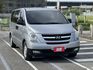 【原版件x認證車】五期末代9座免尿素 車況極佳一手原廠保養 保養確實無待修 耗材皆已更換 車況極佳底盤扎實 升級安卓機  第1張縮圖