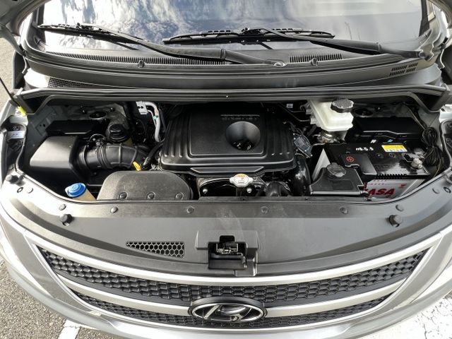 【原版件x認證車】五期末代9座免尿素 車況極佳一手原廠保養 保養確實無待修 耗材皆已更換 車況極佳底盤扎實 升級安卓機  第19張相片