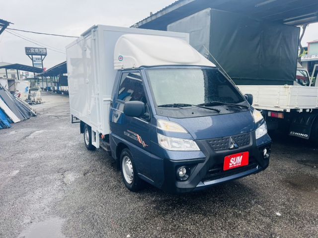 正2022年 得利卡 自排 箱式 定速 多功能方向盤 一手車!  第1張相片