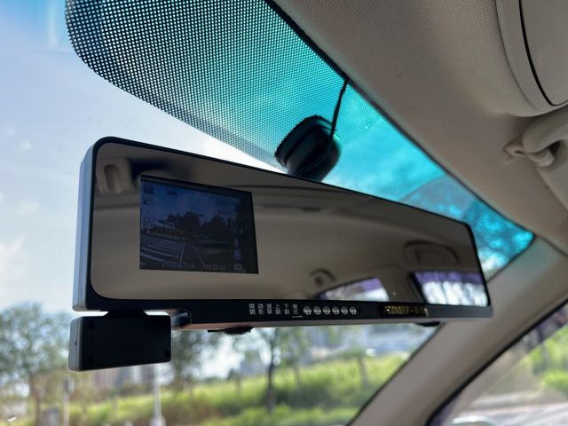 【低里程一手女用】機車價代步神車扣牌期間代步 超大空間 車況超好 保養確實 輪胎剛換 下訂送您大保養 內外漂亮無異味  第11張相片