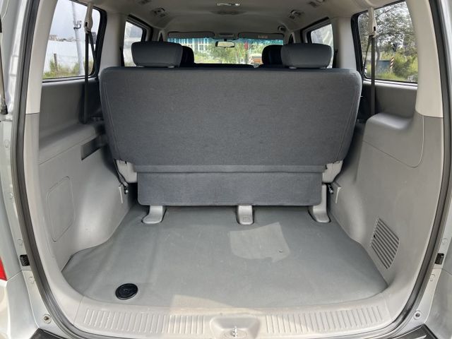 【低於行情出清福利車】原版件x認證車 引擎健康 便宜出清可全貸找錢 末代9人座 可客製化升級改裝 車況耗材我幫您把關!  第8張相片