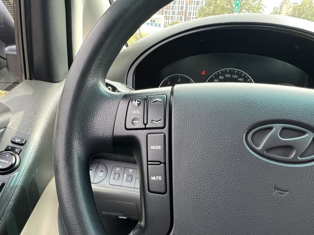 【低於行情出清福利車】原版件x認證車 引擎健康 便宜出清可全貸找錢 末代9人座 可客製化升級改裝 車況耗材我幫您把關!  第11張相片