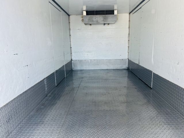 正2016年 堅達 -25度冷凍車 加長11尺半 皮椅 升降尾門 花板防撞 車箱左右開門  第10張相片