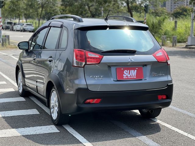 【原版件x認證車】低里程僅跑7萬 X-Sports跨界豪華型 iKEY 恆溫 原廠電視影音 電折 鋁圈 車頂架 五大保固  第3張相片