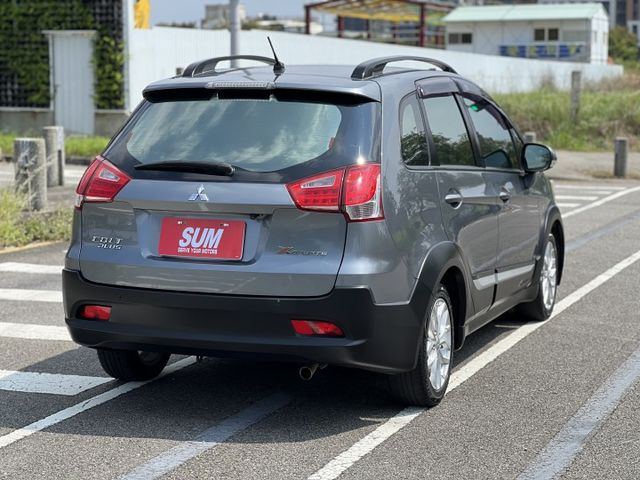 【原版件x認證車】低里程僅跑7萬 X-Sports跨界豪華型 iKEY 恆溫 原廠電視影音 電折 鋁圈 車頂架 五大保固  第4張相片