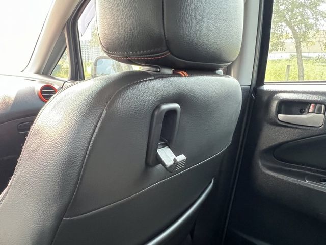 【原版件x認證車】低里程僅跑7萬 X-Sports跨界豪華型 iKEY 恆溫 原廠電視影音 電折 鋁圈 車頂架 五大保固  第16張相片