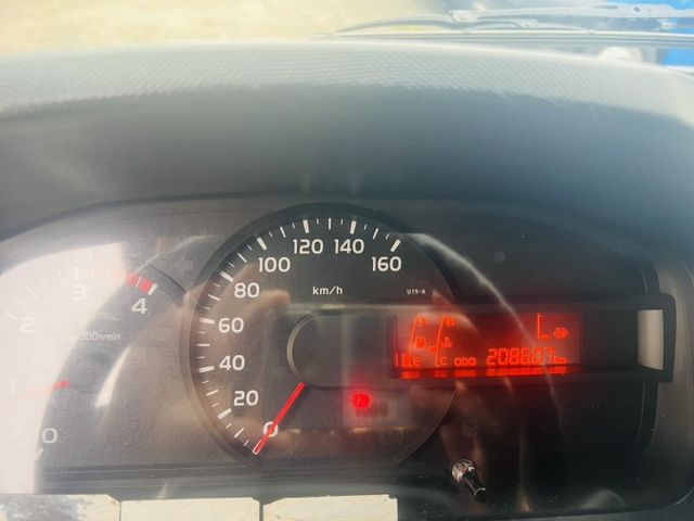 正2020年 HINO 箱式手排 車箱加長11尺半 左右開門 皮椅  第5張相片