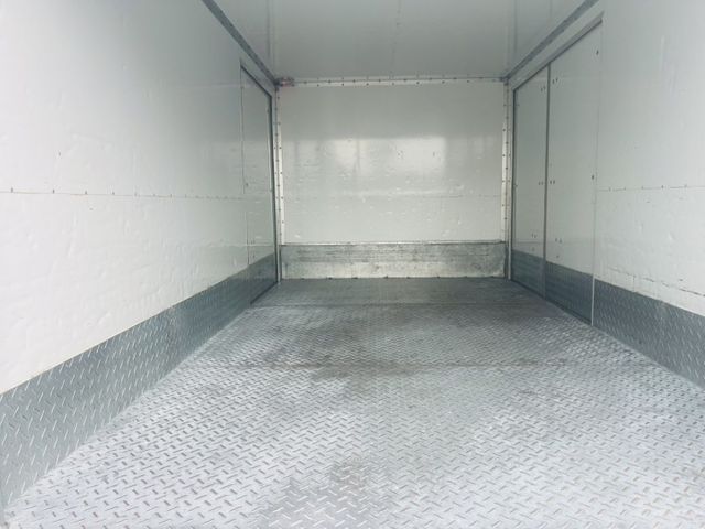 正2020年 HINO 箱式手排 車箱加長11尺半 左右開門 皮椅  第9張相片