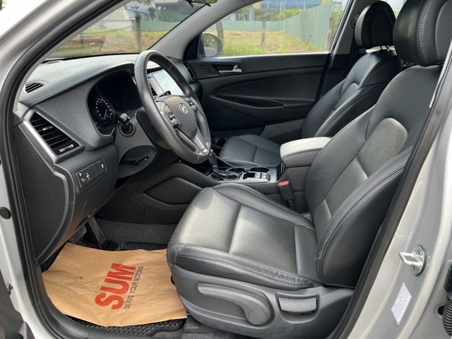 【原版件x認證車】低里程 汽油豪華版 6速自排耐操 6氣囊 上坡輔助+陡坡緩降 數字胎壓 升級安卓機+無線CP 五大保固  第5張相片