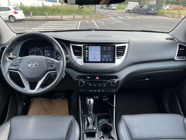 【原版件x認證車】低里程 汽油豪華版 6速自排耐操 6氣囊 上坡輔助+陡坡緩降 數字胎壓 升級安卓機+無線CP 五大保固  第9張相片