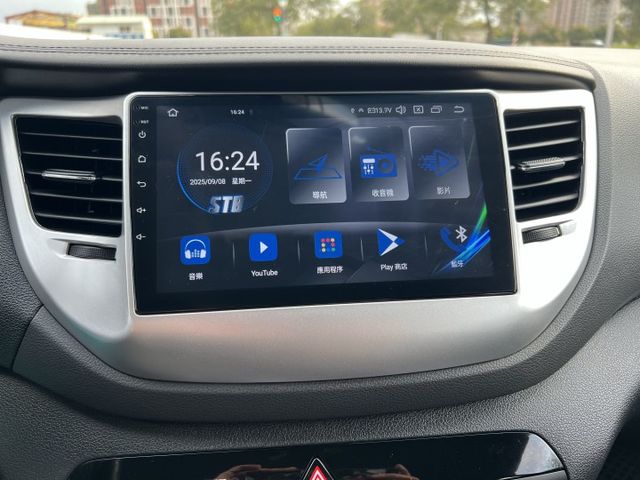 【原版件x認證車】低里程 汽油豪華版 6速自排耐操 6氣囊 上坡輔助+陡坡緩降 數字胎壓 升級安卓機+無線CP 五大保固  第14張相片