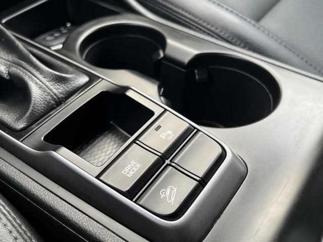 【原版件x認證車】低里程 汽油豪華版 6速自排耐操 6氣囊 上坡輔助+陡坡緩降 數字胎壓 升級安卓機+無線CP 五大保固  第17張相片