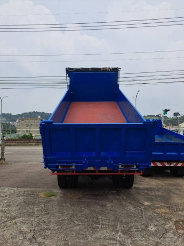 國瑞2023年17噸18尺傾卸車 龜兔9速排擋  第5張相片