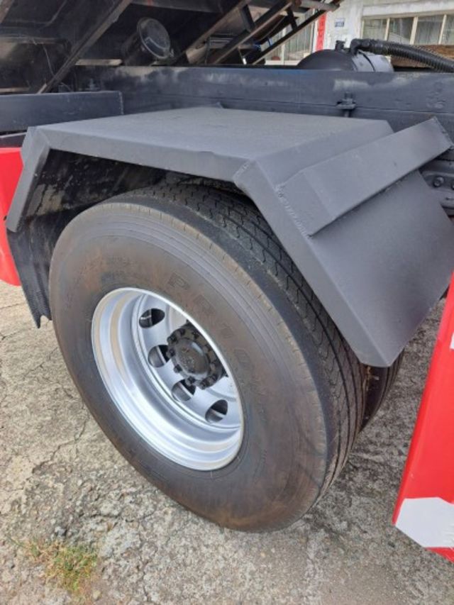 國瑞2023年17噸18尺傾卸車 龜兔9速排擋  第13張相片