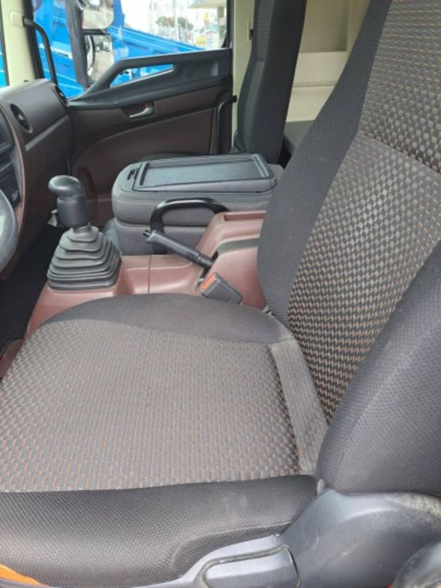 國瑞2023年17噸18尺傾卸車 龜兔9速排擋  第18張相片