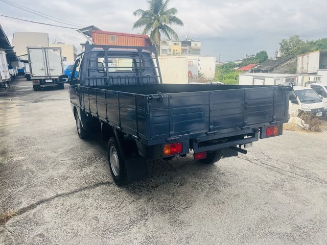 好開超便宜的商用貨車  自排 自排 自排的喔  第6張相片