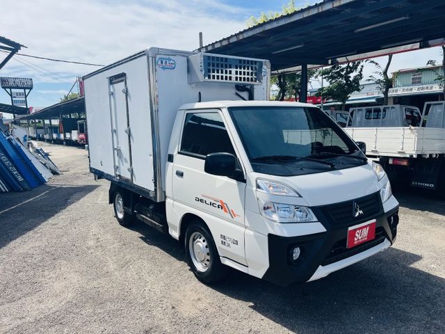 正2022自排冷凍車 冷凍降溫快定速好開  可全貸.....  第1張相片