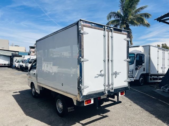 正2022自排冷凍車 冷凍降溫快定速好開  可全貸.....  第9張相片