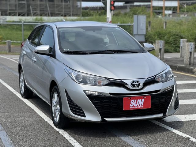 【原版件x認證車】經典版 低里程 SUM五大保固 原廠影音+倒車顯影 電折 鋁圈 黑天棚 LED日行燈 冷氣超冷 內外優  第1張相片