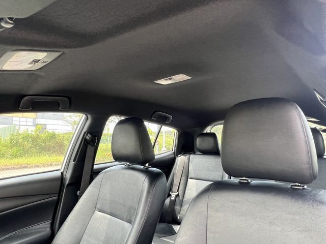 【原版件x認證車】經典版 低里程 SUM五大保固 原廠影音+倒車顯影 電折 鋁圈 黑天棚 LED日行燈 冷氣超冷 內外優  第17張相片