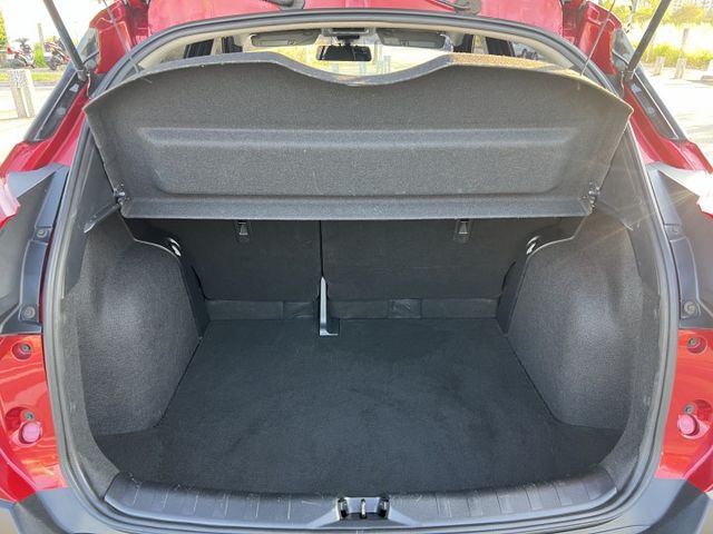 【原版件x認證車】智型旗艦版 iKEY摸門 LED大燈 盲點 AEB自動煞車 360環景 車況超級優質 五大保固  第7張相片