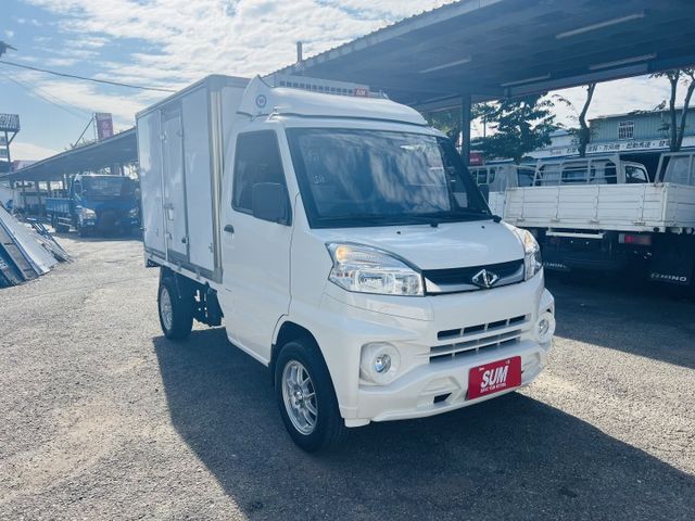 正2023年自排冷凍車 僅跑5萬多公里 配備齊全  第1張相片