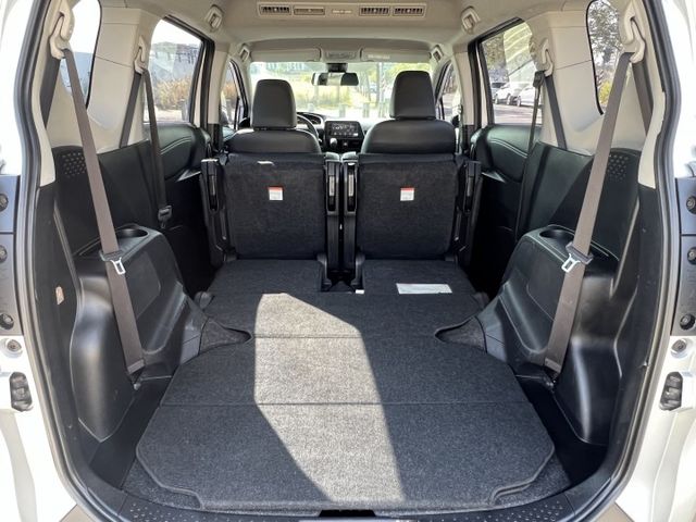 【原版件x認證車】7人座一手原廠保養 新價格我最便宜 SUM五大保固 iKEY LED日行燈 改款車道偏移 緊急自動煞停  第8張相片