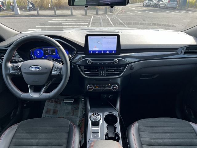 【原版件x認證車】大改款 頂規ST LINE 四輪傳動 大滿配 ACC跟車+居中 LED頭尾燈 全景天窗 五大保固  第10張相片