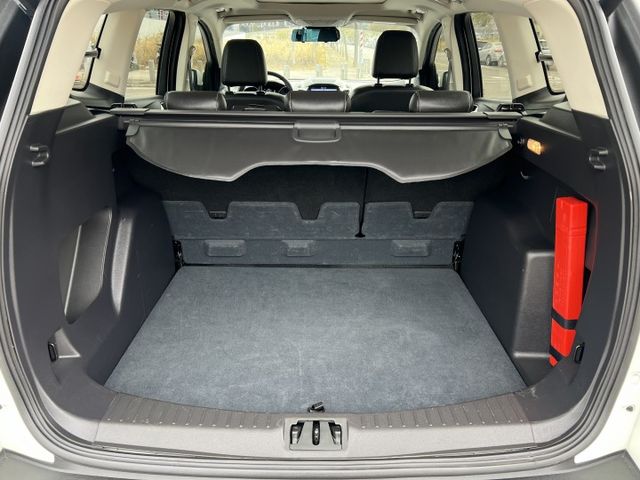 【原版件x認證車】245P 旗艦型 四輪傳動 ACC跟車 360環景 全景天窗 電動尾門 配備滿滿 SUM五大保固 超俗  第7張相片