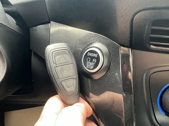 【原版件x認證車】245P 旗艦型 四輪傳動 ACC跟車 360環景 全景天窗 電動尾門 配備滿滿 SUM五大保固 超俗  第16張相片