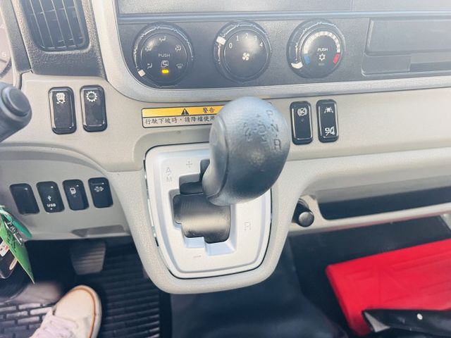 正2022年自排5噸貨車好開有力可貸款.....  第5張相片