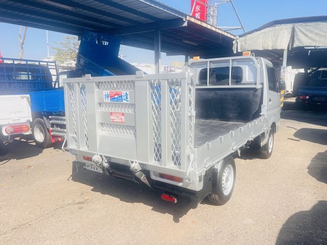 正2022年好開有力有尾門 可全貸喔......  第7張相片