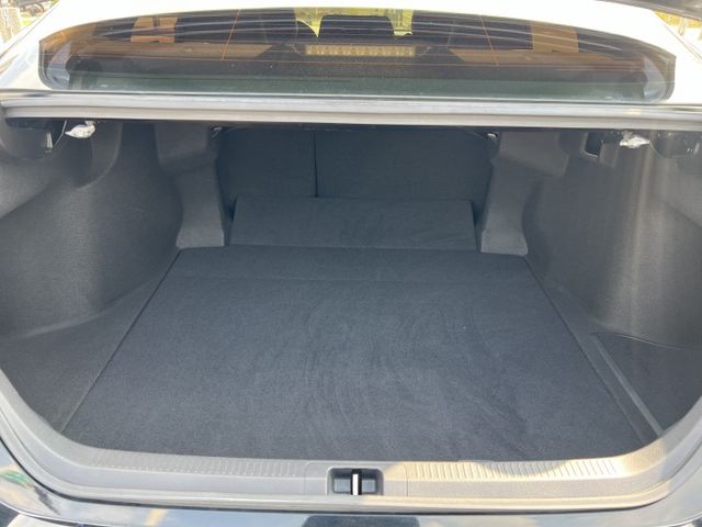 【油電尊爵x認證車】進口豪華房車 LSS2.0全速域 車道居中 iKEY摸門 投射抬頭顯示 電池保固中 綜效馬力218P  第7張相片