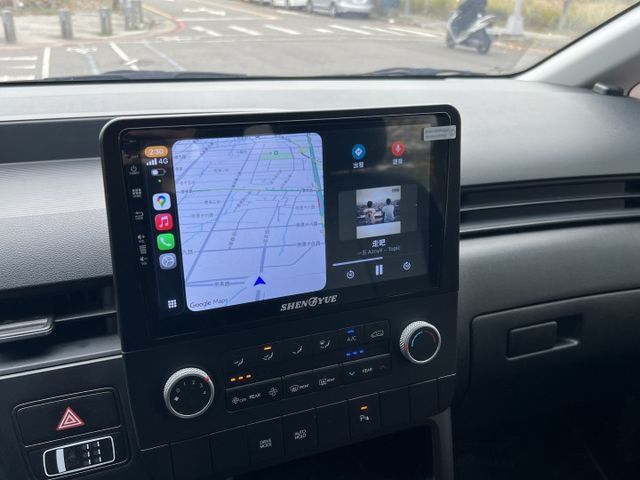 【原版件x認證車】超低里程僅跑2萬 A版9人座 升級安卓機+行車紀錄器+全車包塑膠地板+皮椅 市場上跑少稀有 原廠保固中  第13張相片