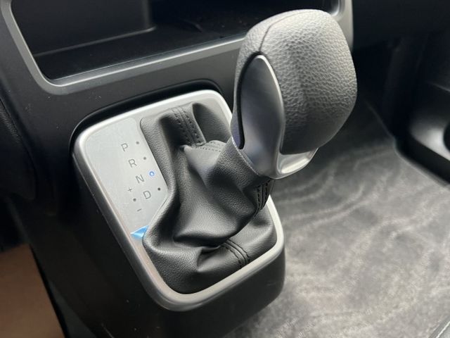 【原版件x認證車】超低里程僅跑2萬 A版9人座 升級安卓機+行車紀錄器+全車包塑膠地板+皮椅 市場上跑少稀有 原廠保固中  第18張相片