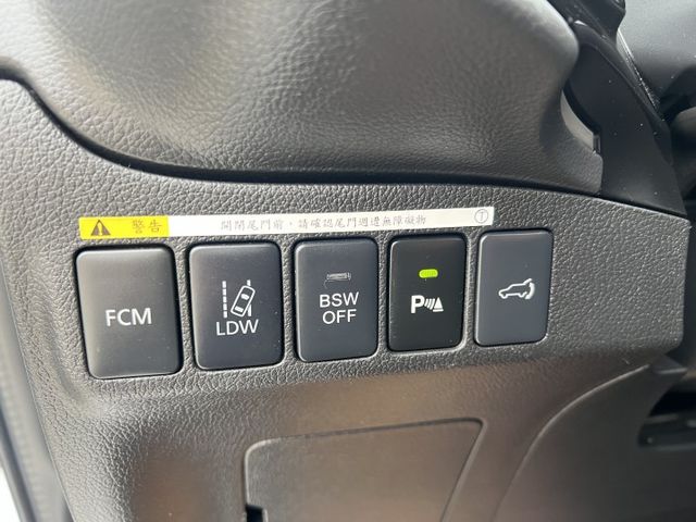 【原版件x認證車】超稀有 旗艦四輪傳動 ACC跟車+車偏 盲點 換檔撥片 JBL音響 天窗 電尾門 超級大滿配 五大保固  第15張相片