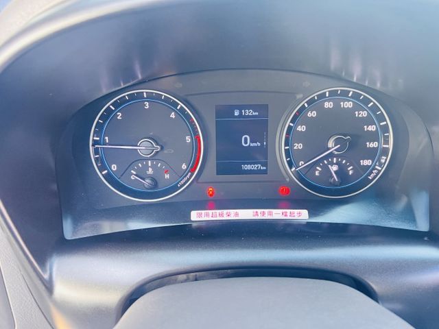 正2022小霸王手排僅跑10萬價格超優惠.....歡迎賞車  第4張相片