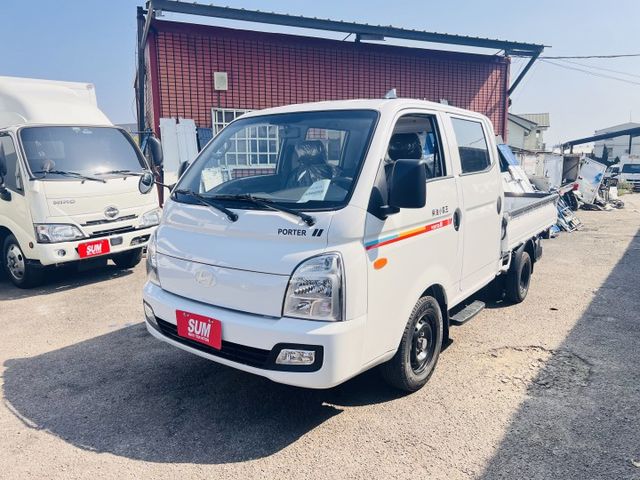 正2025年全新領牌車雙箱6人座載貨載人都方便.....自排.自排 ...全新領牌車  第2張相片