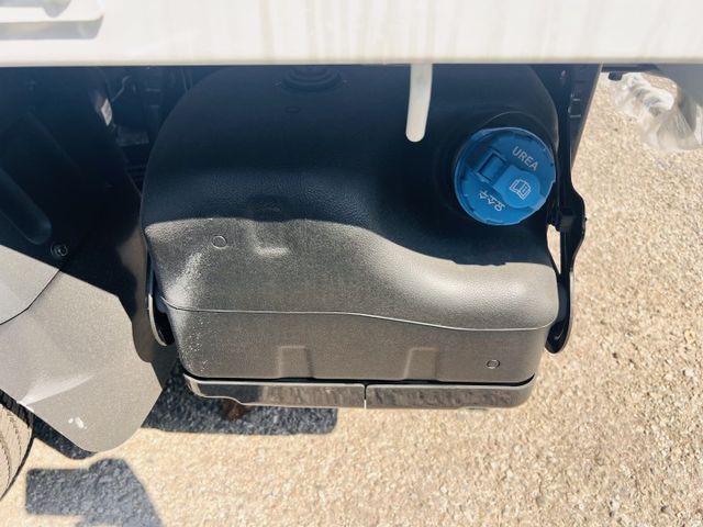 正2025年全新領牌車自排的載貨方便....可貸款..  第6張相片