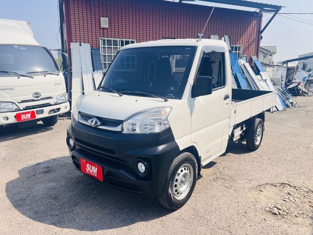 正2021年手排凌利貨車.....僅跑9萬多公里...可全貸  第2張相片