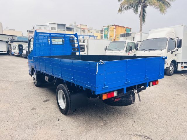 正2020年11尺 自排貨車....市場超低價 歡迎賞車可全貸....  第7張相片