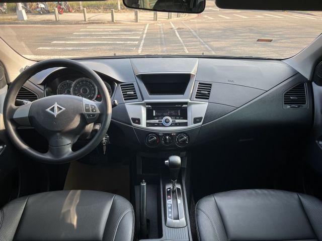 【特價x認證車】升級7人座 5+2快拆 精緻型 定速 鋁圈 中央冷氣 載人載貨沒煩惱 一手保養確實 SUM五大保固  第11張相片